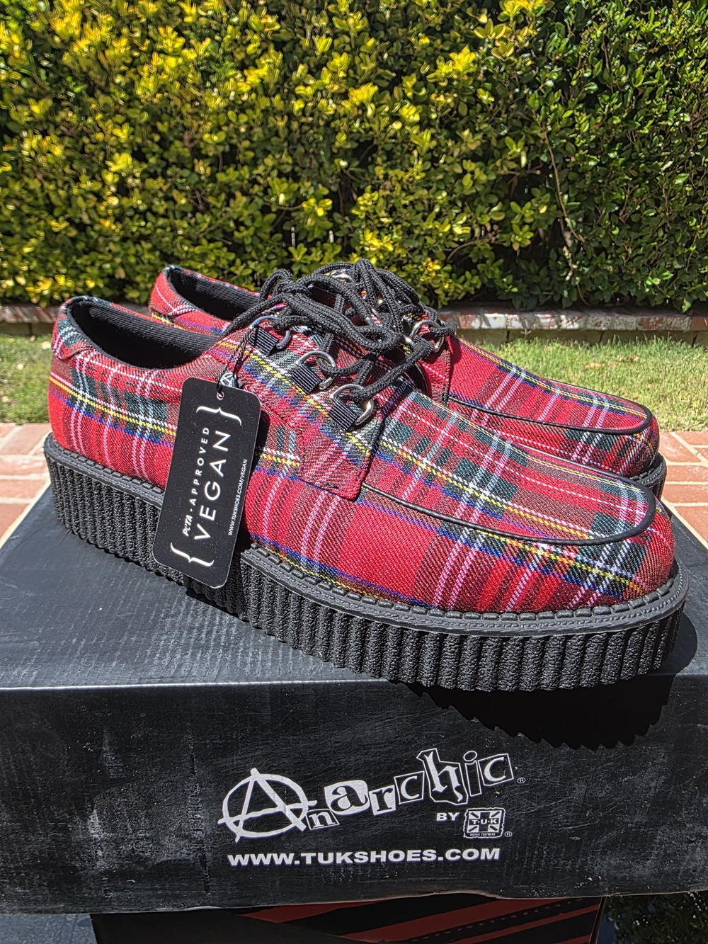 NWT T.U.K Anarchic Red Plaid Vegan Creeper Shoes for Men